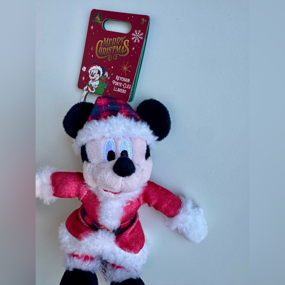 Disney Parks 2025 Santa Mickey Mouse keychain, bag charm, NWT - Picture 3 of 4